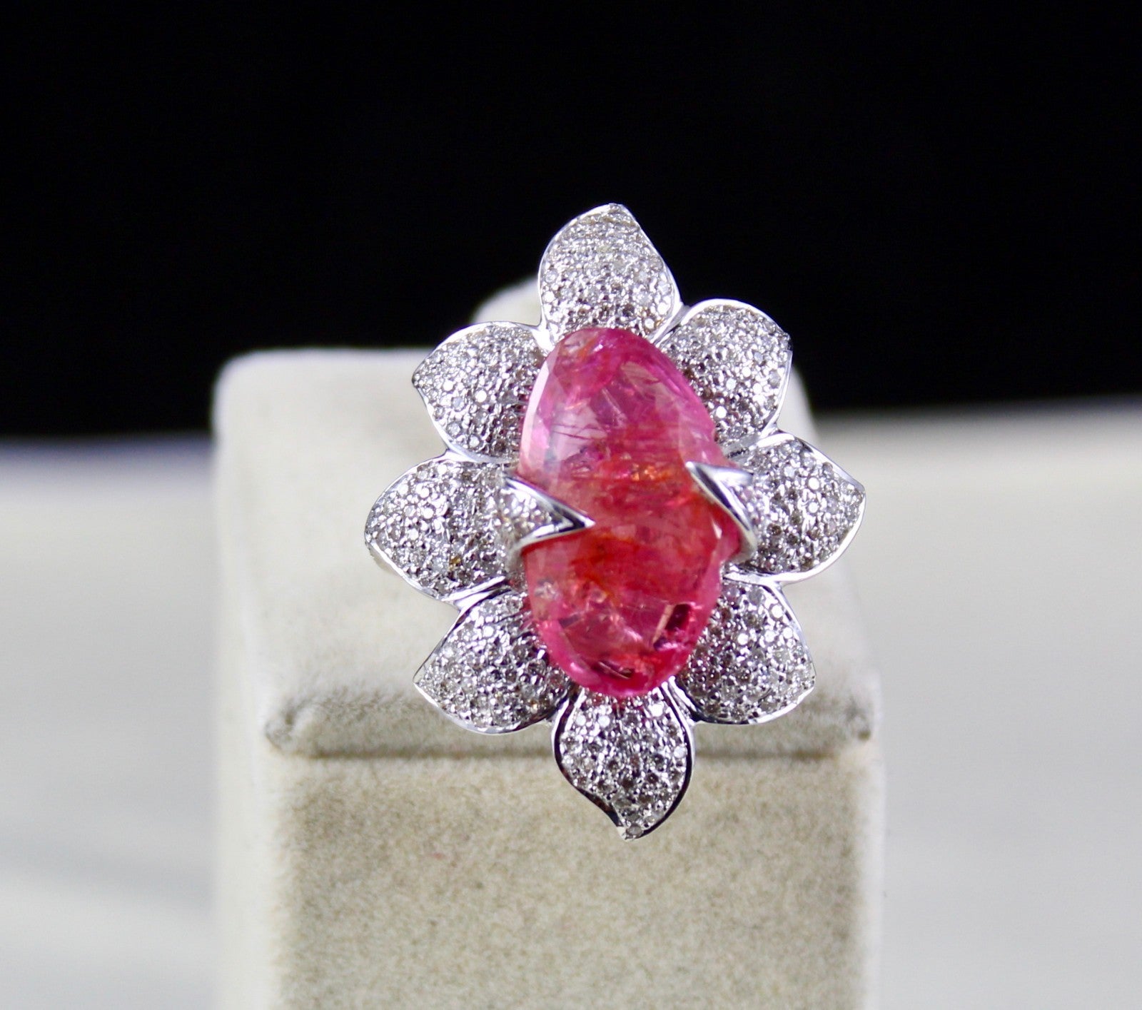 Natural Burma Ruby 12.11 Ct Cabochon Diamond Pavé Ring 18k White Gold For Women
