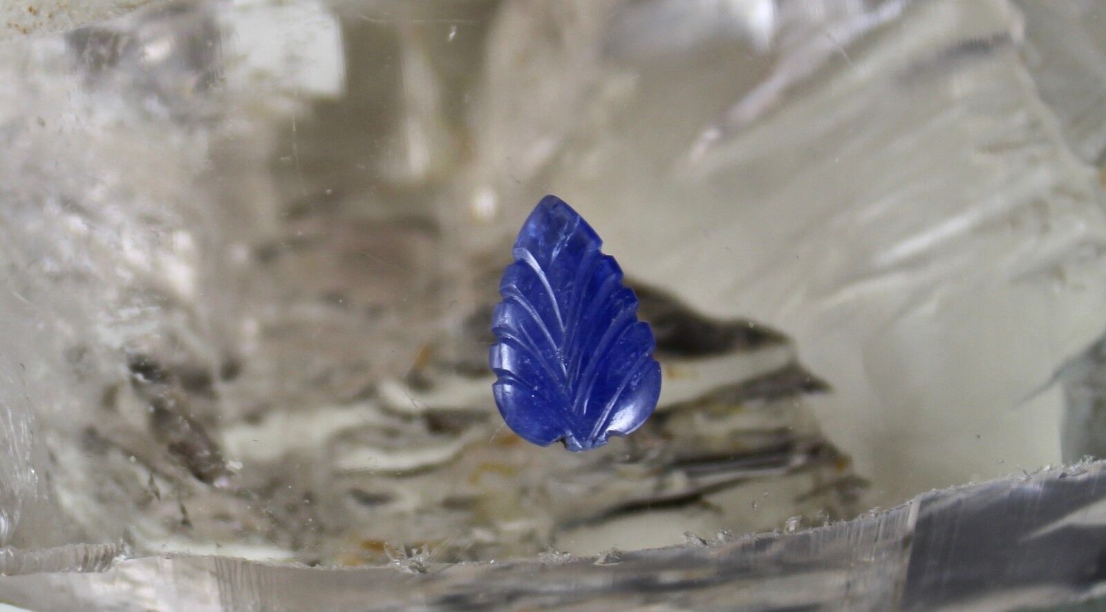 NATURAL NO HEAT BURMA BLUE SAPPHIRE CARVED LEAF 5.72 CTS GEMSTONE RING PENDANT