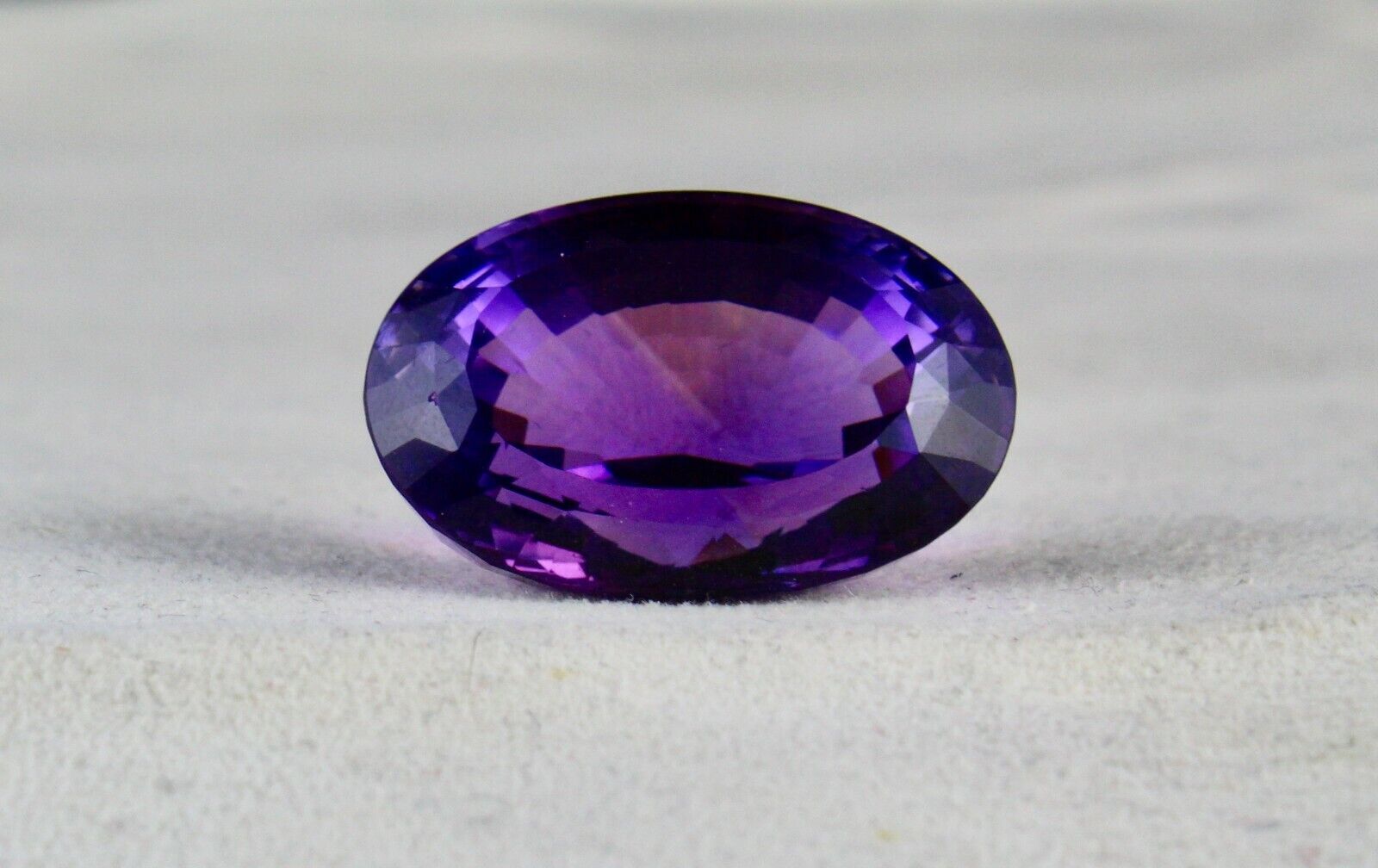 NATURAL PURPLE AMETHYST OVAL CUT 28X19 MM 58.15 CARATS GEMSTONE FOR PENDANT RING