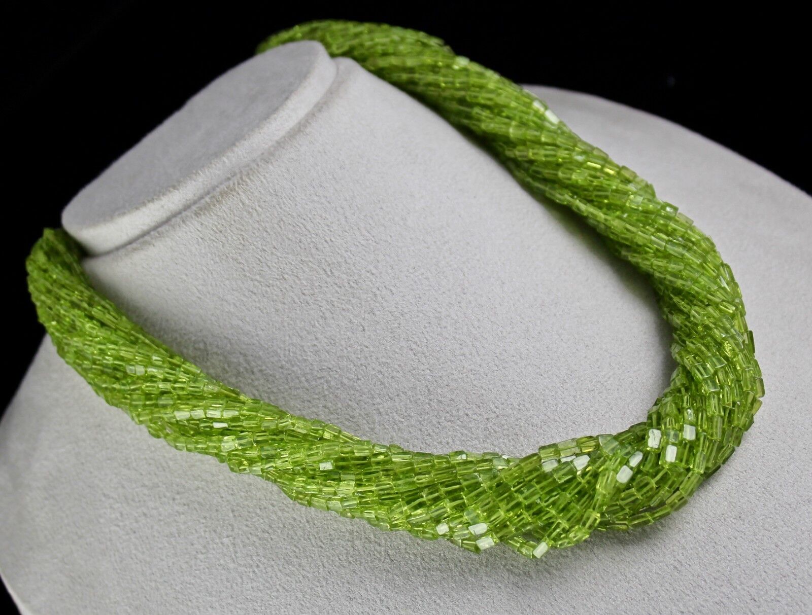 Natural Peridot Fancy Tube 20 L 1023 Ct Green Gemstone Silver Finest Necklace