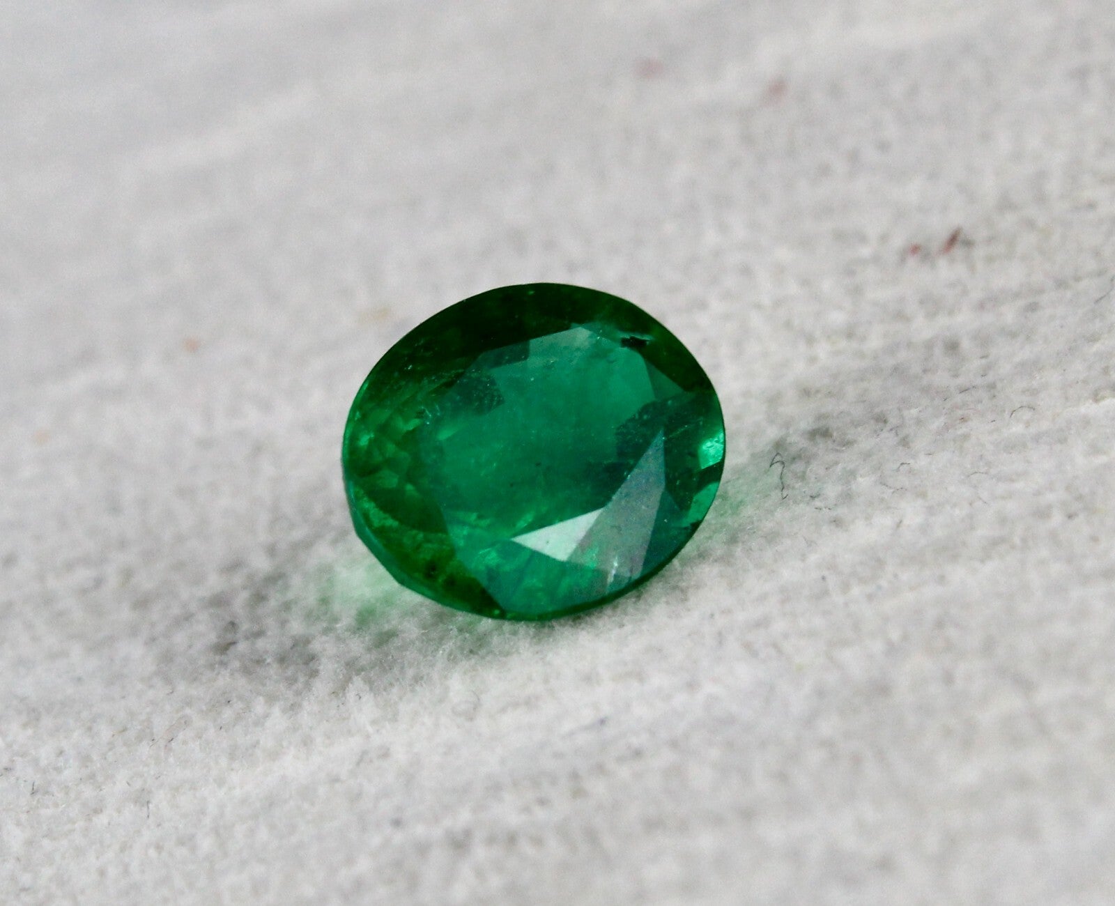 Certified Natural Zambia Emerald Oval Cut 11x9mm 4ct Loose Gemstone Ring