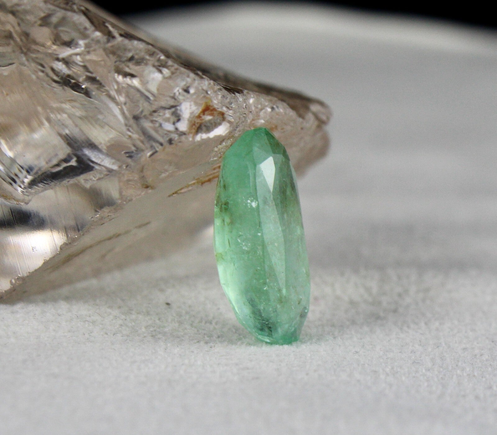 Certified Natural Colombian Emerald 11.75 Ct Oval Cut 20x11mm Ring Pendant