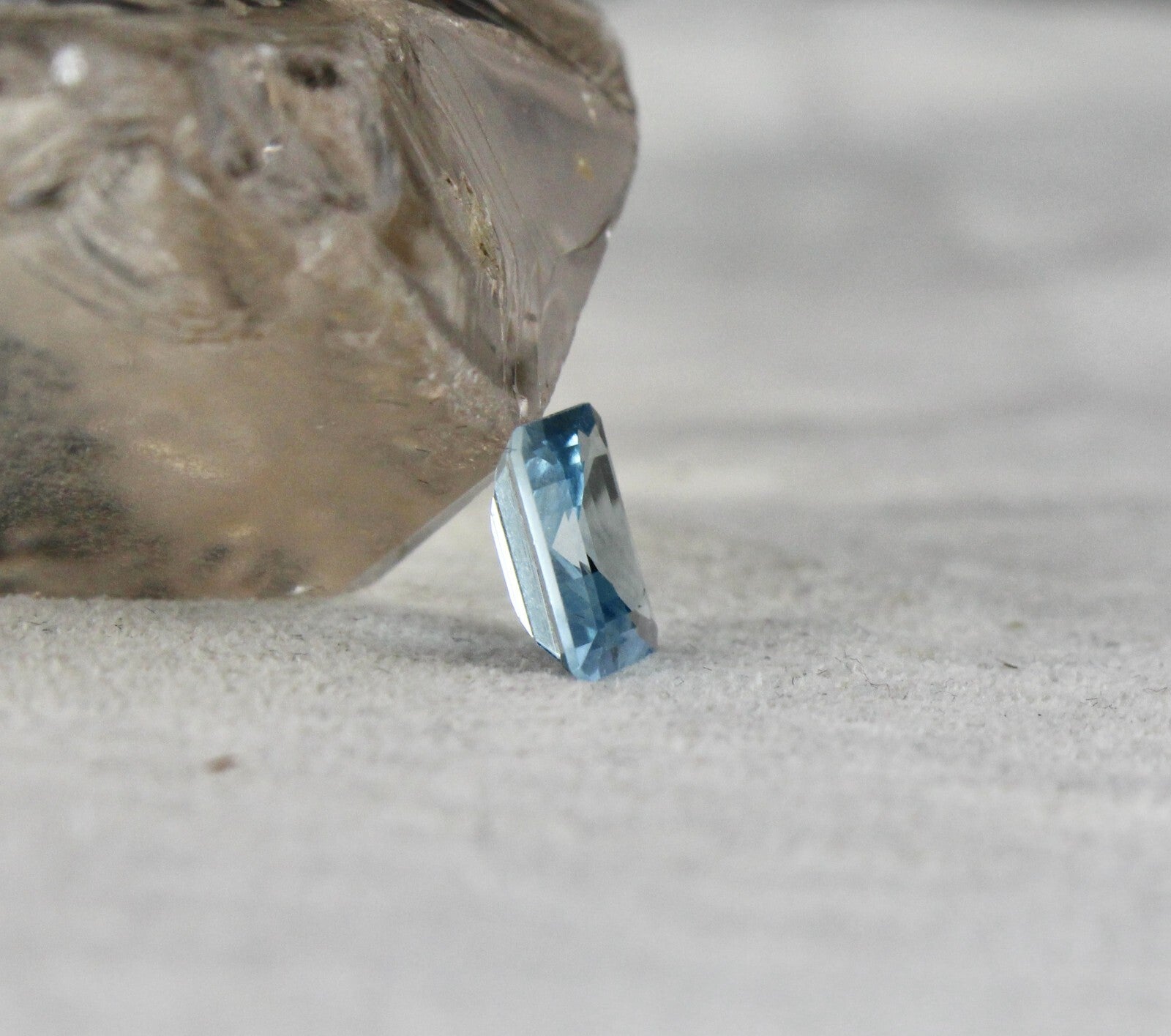 Rare Blue Aquamarine 1.60 Ct Octagon Cut Gemstone Pendant Ring For Wedding