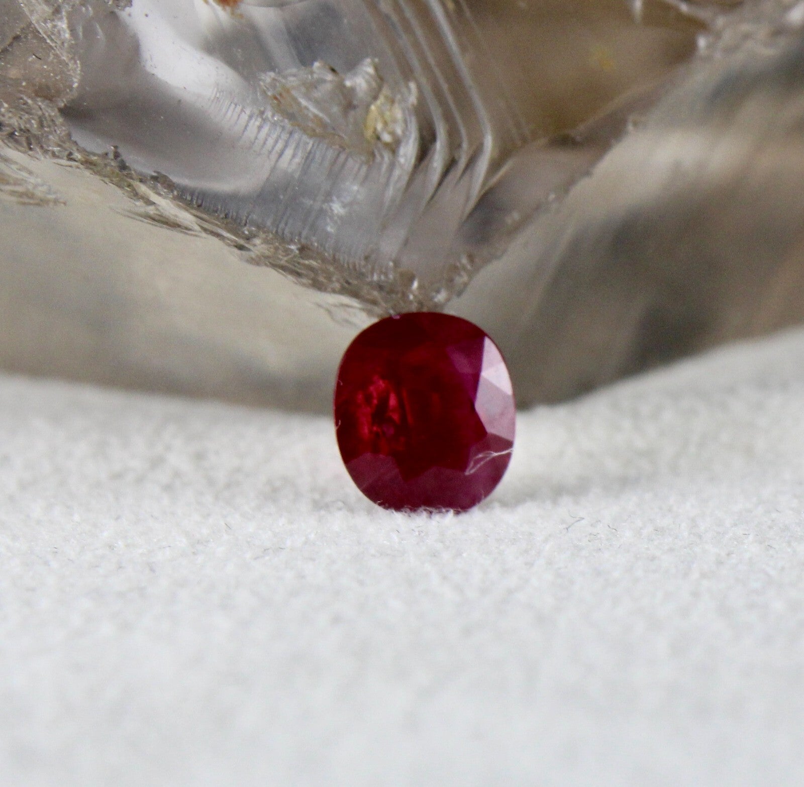 Certified Natural Heated Burma Ruby 1.30ct Oval Cut Loose Stone Ring Pendant