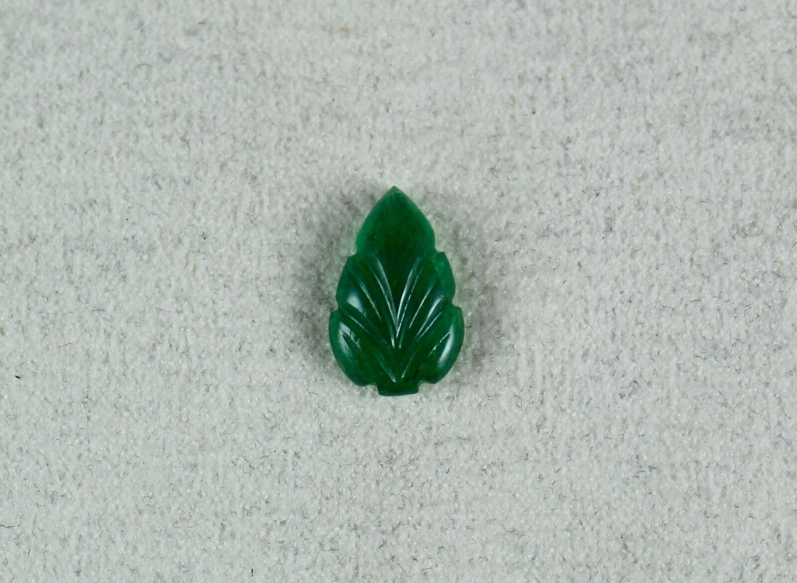 Zambia Natural Emerald Carved Leaf 3.02 Ct Gemstone For Ring Pendant Designing