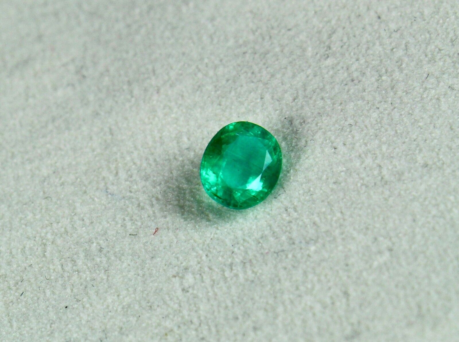 Natural Zambian Emerald Oval Cut 7.5mm 1.14 Cts Untreated Gemstone Ring Pendant