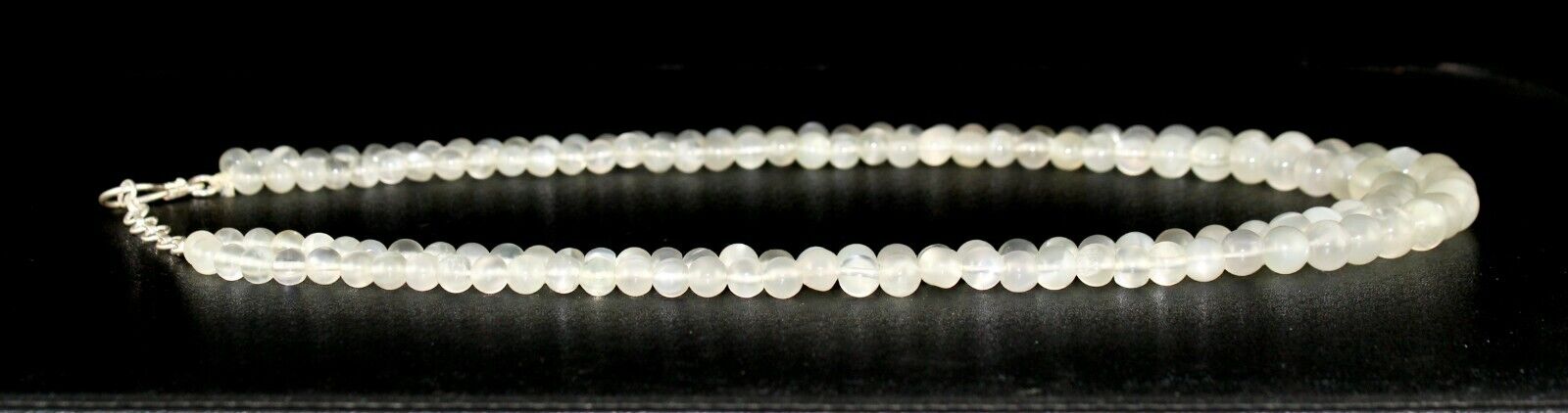 Natural White Moonstone Beaded Necklace 442 Carats Round Gemstone Silver Clasp 