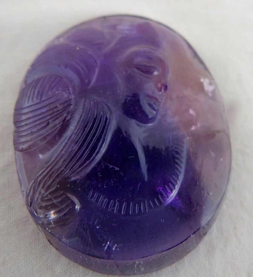 NATURAL BRAZILIAN AMETHYST CARVED 97.50 CARATS 46 MM BIG GEMSTONE FOR PENDANT