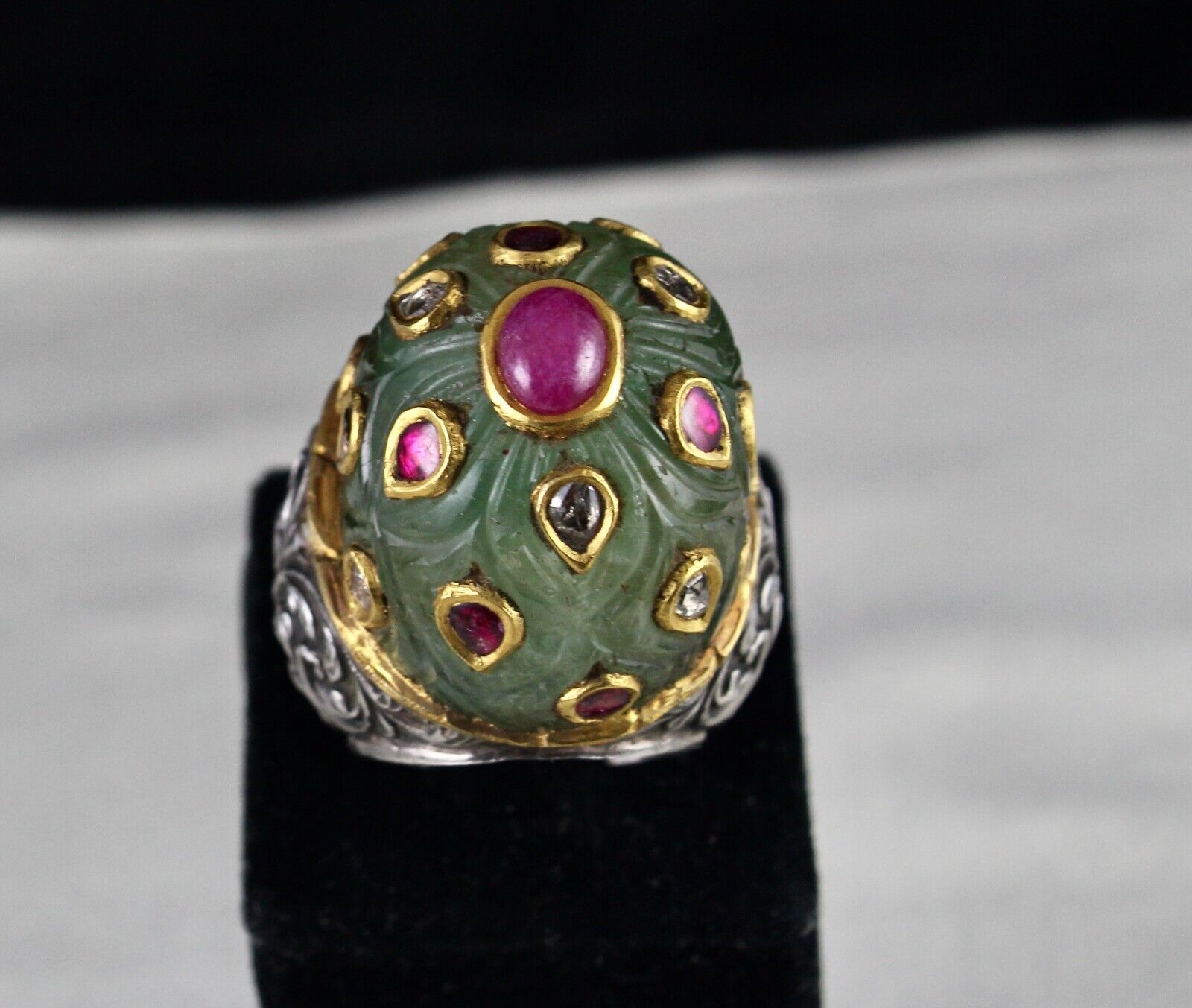 ANTIQUE COLOMBIAN EMERALD CARVED RUBY DIAMOND GOLD JADAU LADIES 925 SILVER RING