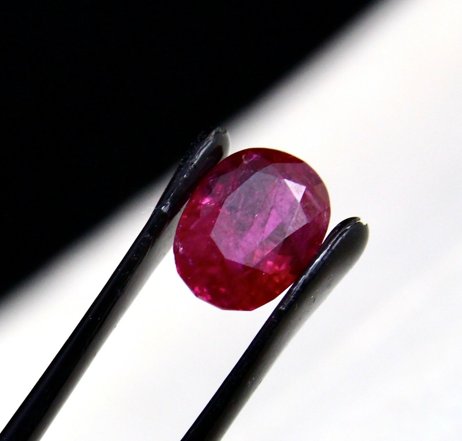 Certified Gtl Natural Unheat Burma Ruby 3.31 Ct Oval Cut For Ring Pendant