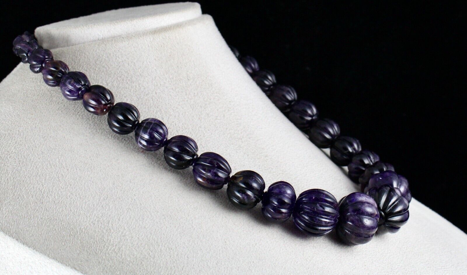 Natural Amethyst Carved Melon Bead 23mm 810 Cts Gemstone Silver Fashion Necklace