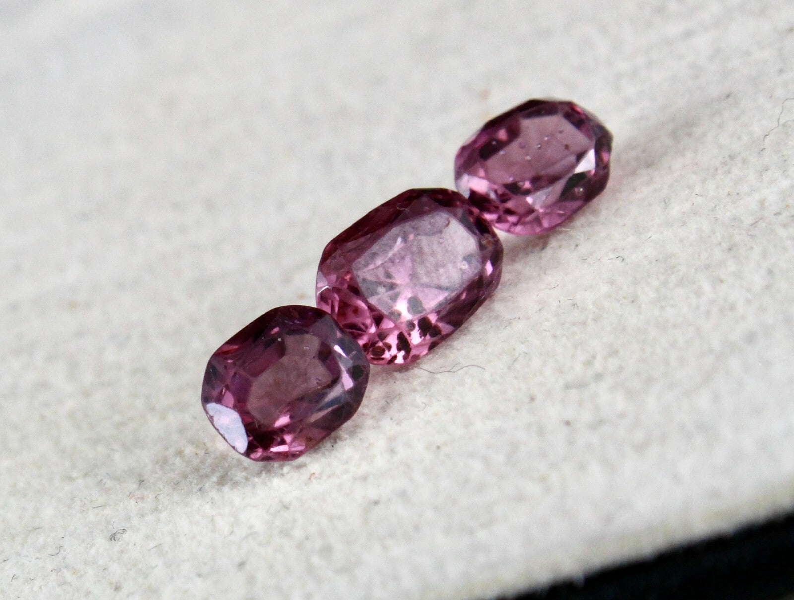 Certified Antique Natural Spinel Old Cushion 3 Pcs 5.08 Cts Gemstone For Ring