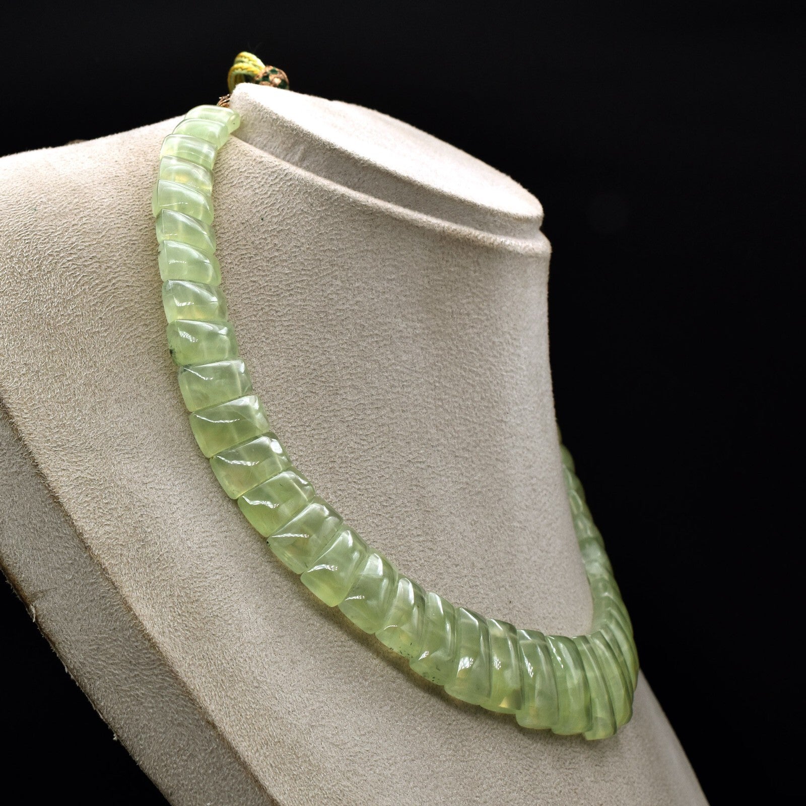 Certified Natural Green Prehnite 574 Ct Semi Precious Fine Necklace