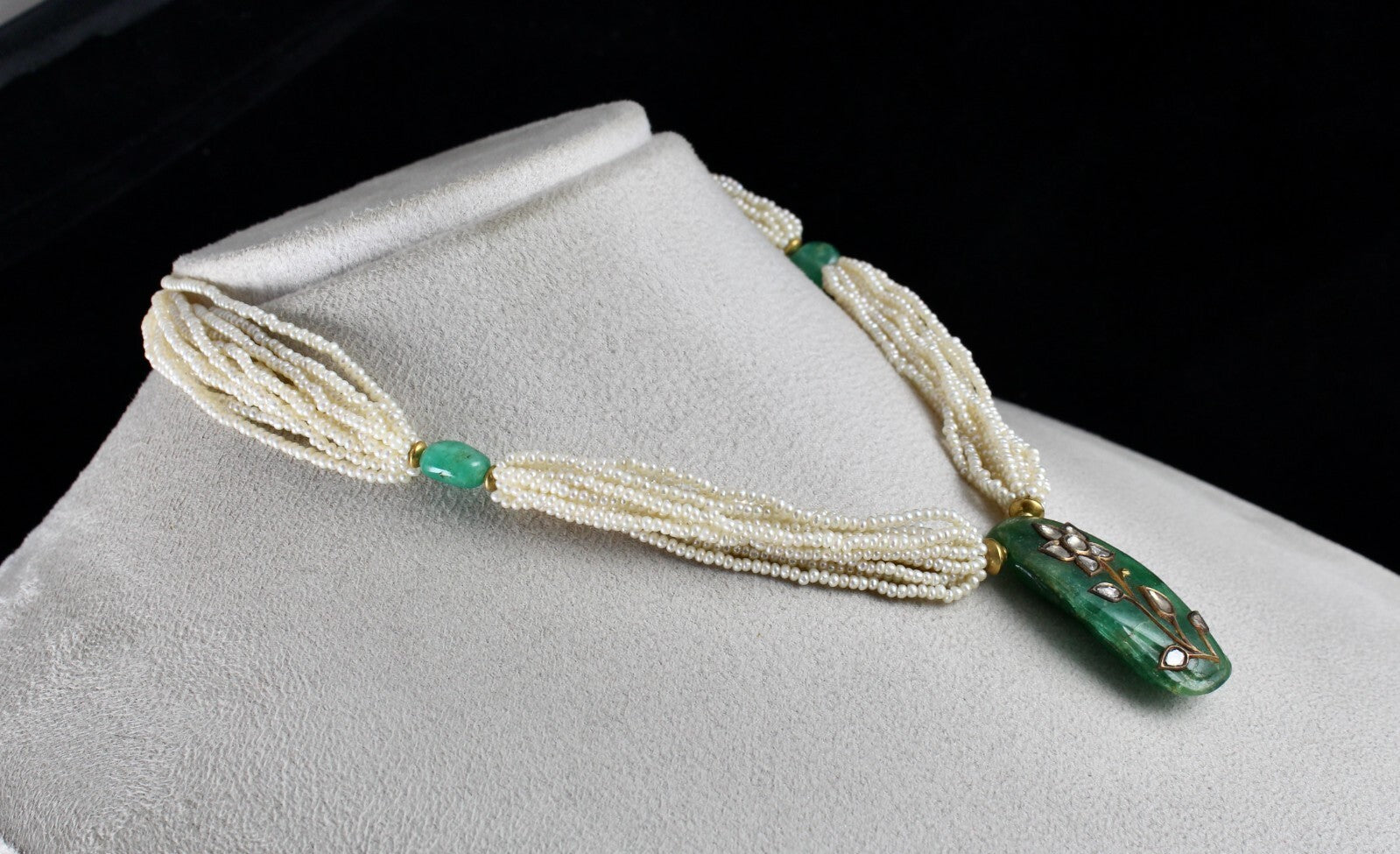 Certified Natural Emerald Cabochon 55ct Jadau Diamond 22k Gold Pearl Necklace