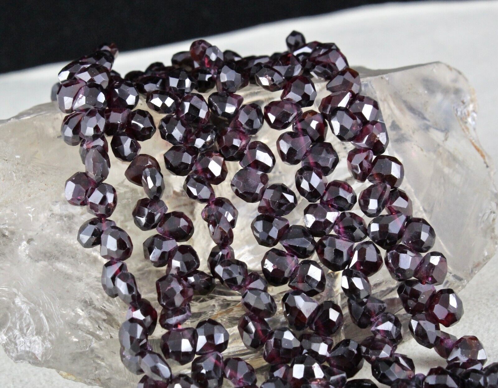 NATURAL GARNET BEADS TEAR DROPS FACETED 3 LINE 866 GEMSTONE FASHION NECKLACE 