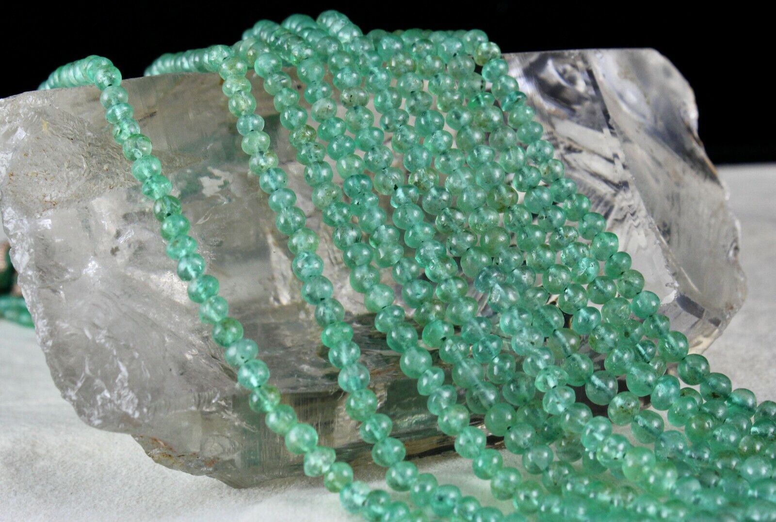 ANTIQUE COLOMBIAN EMERALD BEADS ROUND 5 L 354 CARATS GEMSTONE IMPORTANT NECKLACE