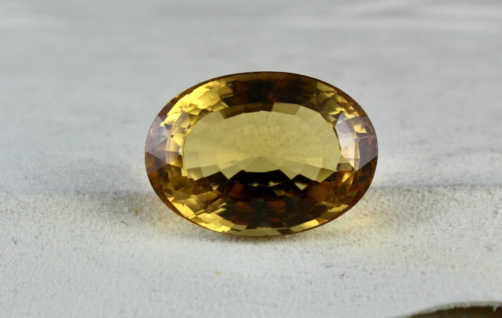 TOP NATURAL CITRINE OVAL CUT 32 MM 87.60 CARATS BIG GEMSTONE DESIGNING PENDANT