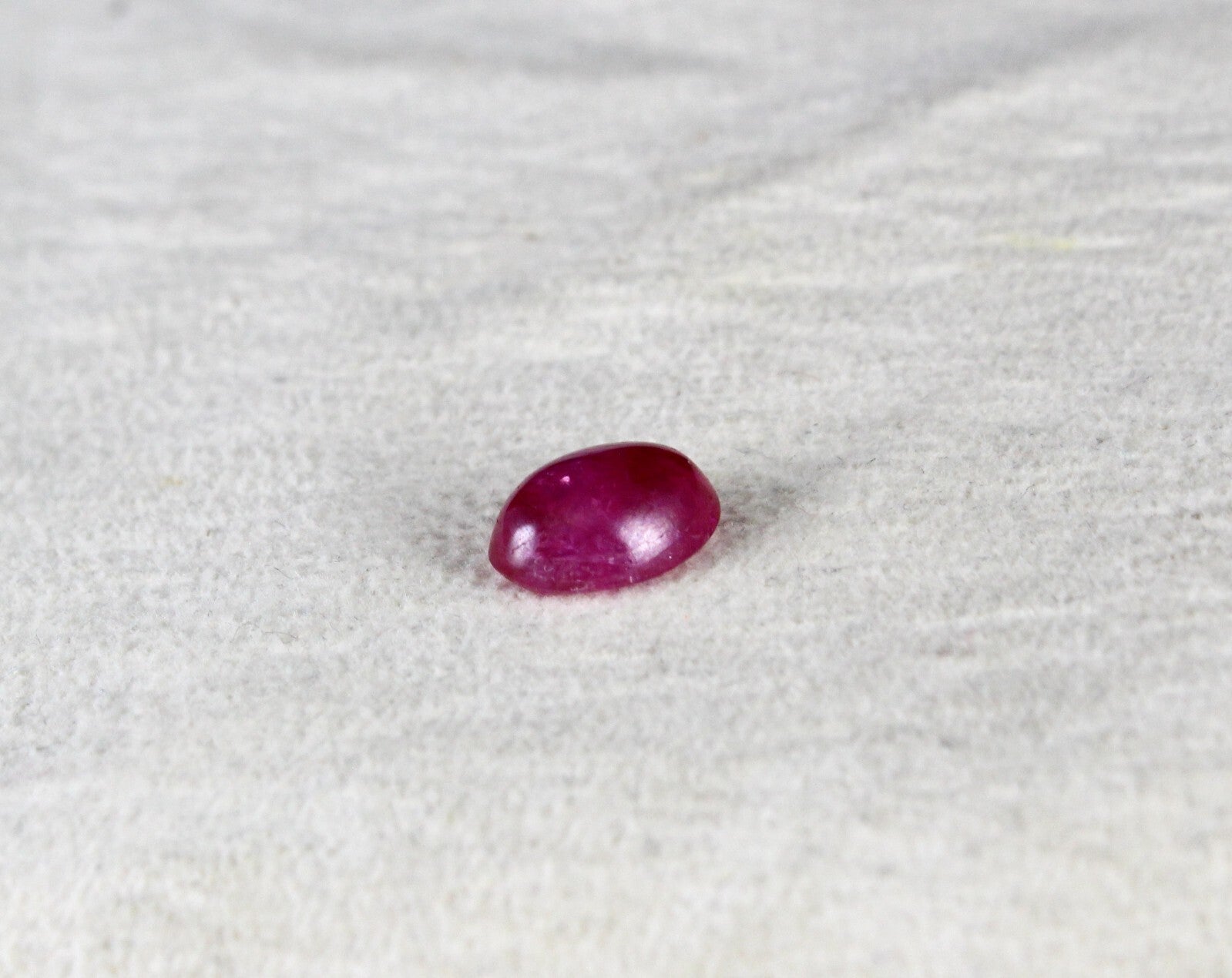 Certified Natural Burmese Ruby 3.95ct Oval Cabochon Gemstone For Ring/pendant