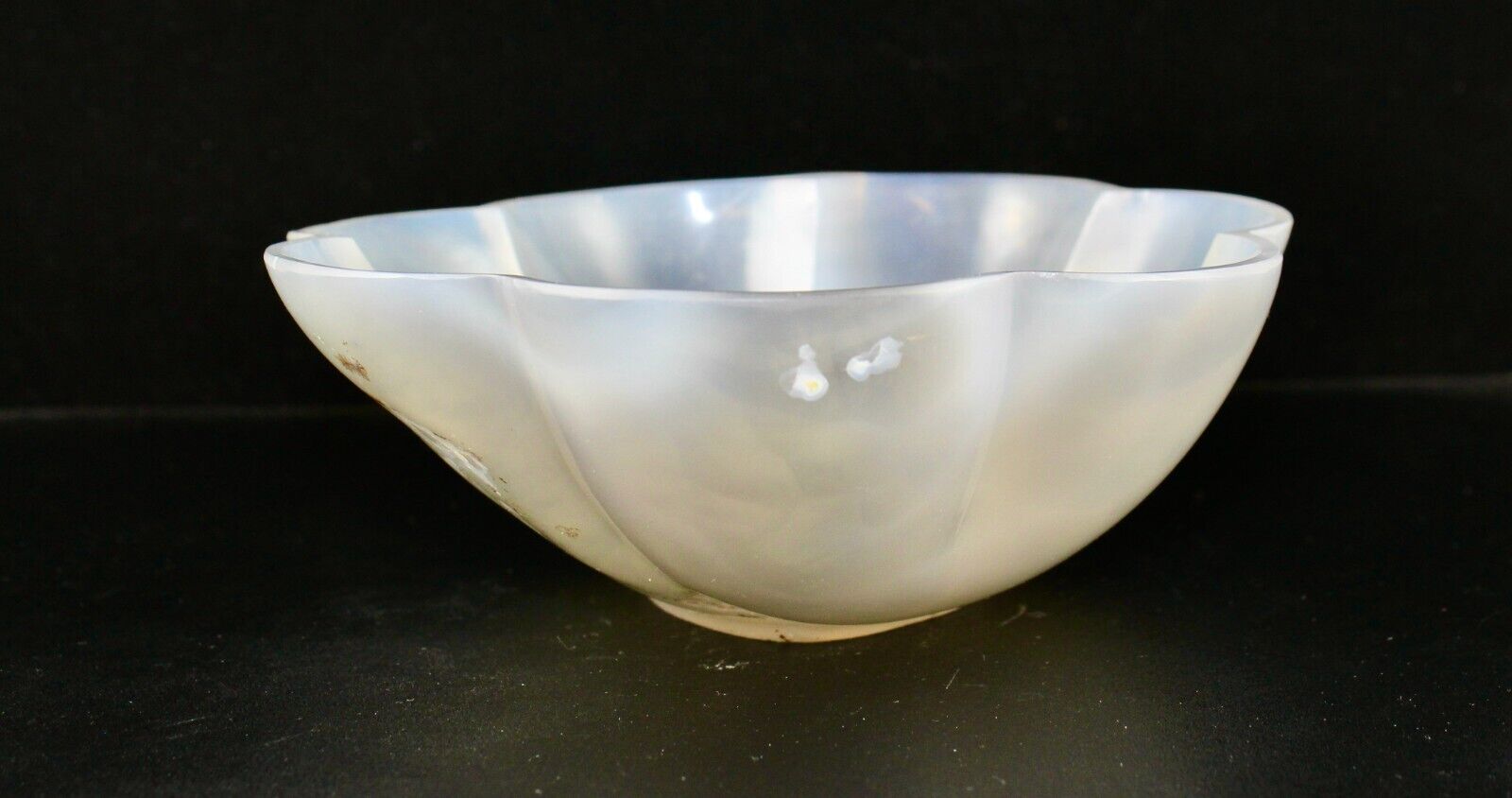 FINE CRAFTED NATURAL CHALCEDONY 2225 CARATS CARVED DESIGNER BOWL FOR HOME DECOR